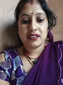 Stripchat Sex Cam of Rayal_bhabi