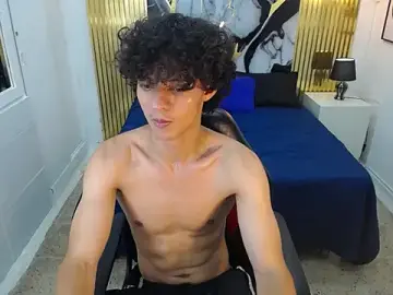 Stripchat Free Porn Cam of Dante_browwn