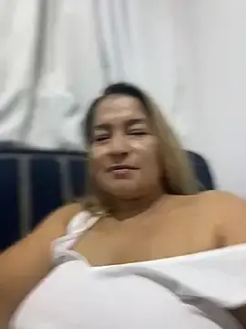 Stripchat Live Sex Cam of Jlo_69