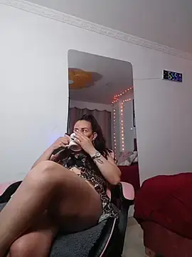 Stripchat Live Sex Cam of Marie_Mature