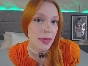 Stripchat Watch Live Sex Cams of AvaLarson