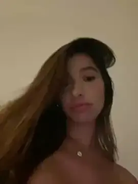 Stripchat Live Sex Cam of GiannaWatson