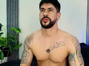 Stripchat Free Live Porn of Petesevans