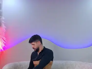 Stripchat Free Live Porn of Petesevans