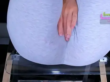 Stripchat Watch Live Sex Cams of Cameltoe_squirt_inPants