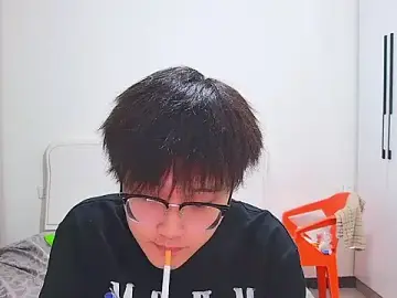 Stripchat Free Porn Cam of KK-cuteboy