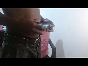 Stripchat Live Porn of Larry-n-clouds