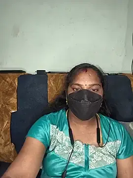 Stripchat Free Porn Cam of Tamil_Pallavi