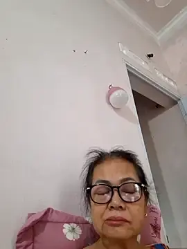 Stripchat Sex Cam of Hotestlove