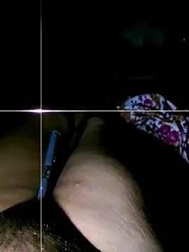 Stripchat Free Porn Cam of saxy_bhabi_2002