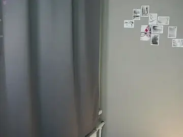 Stripchat Free Live Porn of DellaLeck