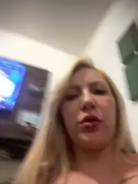 Stripchat Live Porn of Juuhschmitt