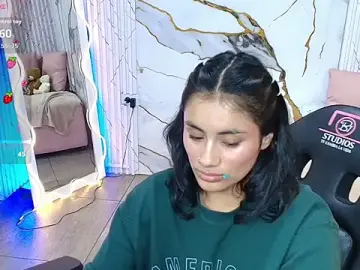 Stripchat Sex Cam of PEACHY_TAY