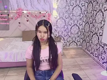 Stripchat Free Porn Cam of Victoria1_tay