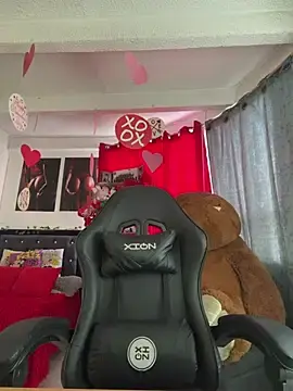 Stripchat Live Sex Cam of Niky_777