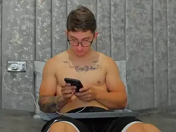 Stripchat Live Sex of Calvin_Hunter