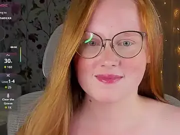 Stripchat Nude Webcam of Olivia_Date