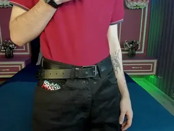 Stripchat Watch Live Sex Cams of DaveBevy