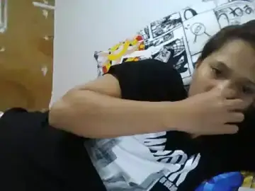 Stripchat Nude Webcam of Silly_Girl21