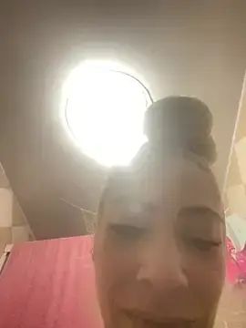 Stripchat Live Porn of viktoria_davis_