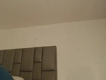 Stripchat Watch Live Sex Cams of cloehonney