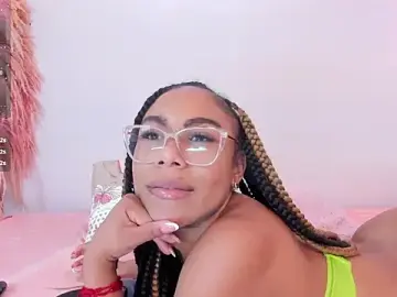Stripchat Free Porn Cam of Erikaamore