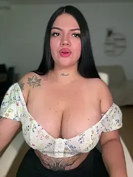 Stripchat Adult Video Chat of MarianDiRose