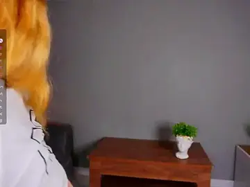 Stripchat Best live sex cam show of HannaHayles