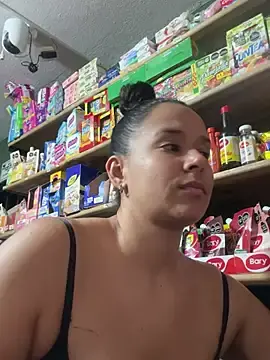 Stripchat Live Sex Cam of lannabellx