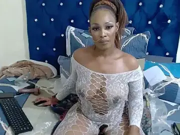 Stripchat Live Porn of DARKQUEEN_xXx