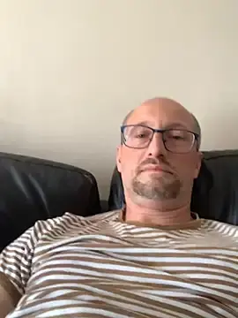 Stripchat Free Porn Cam of Rosbif69