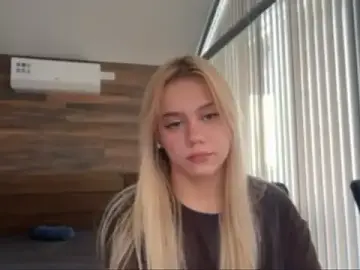 Stripchat Best live sex cam show of Glamorforyou