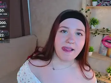 Stripchat Live Sex Cam of RudyLienna