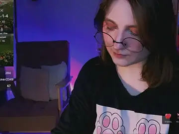Stripchat Sex Cam of fairy_tara