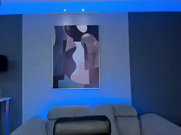 Stripchat Adult Webcam of AlinaKravitz