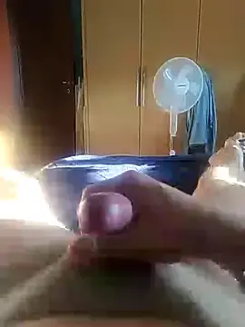 Stripchat Live Sex Cam of Cini75