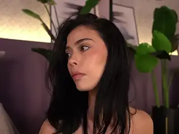 Stripchat Sex Cam of ElleDiane