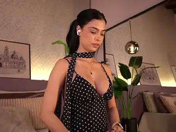 Stripchat Watch Live Sex Cams of ElleDiane