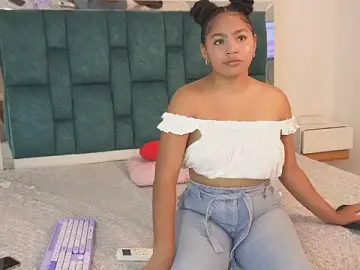 Stripchat Free Porn Cam of Anais_aradia