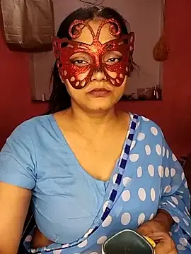 Stripchat Watch Live Sex Cams of MEERAcle