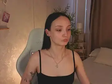Stripchat Free Porn Cam of Cheryl__Brown