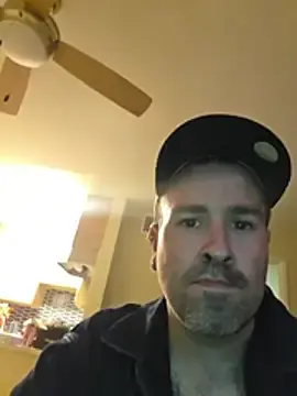 Stripchat Watch Live Sex Cams of Biggbaddwulf7