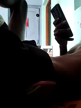 Stripchat Live Sex of RAYI_Queen_4
