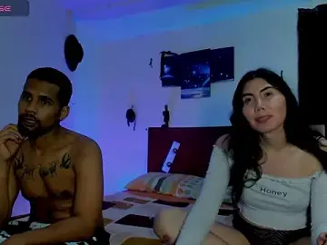 Stripchat Live Sex Cam of morbo_total69