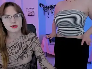 Stripchat Live Sex of nikole_kitt