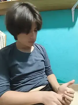Stripchat Sex Cam of Ethan_rosyakov