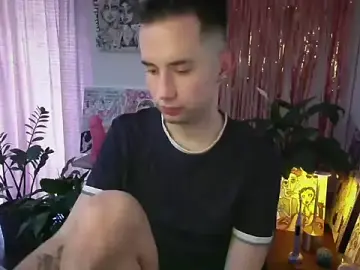 Stripchat Watch Live Sex Cams of Moon_boyy