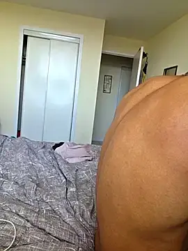 Stripchat Adult Webcam of piggylatino