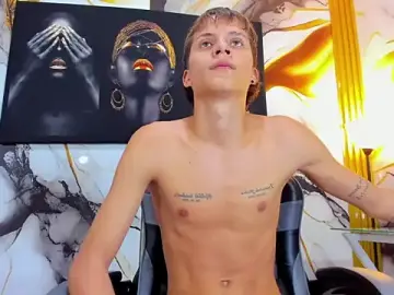 Stripchat Adult Webcams of mono_blonde