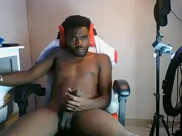 Stripchat Free Live Porn of Suamyst_25